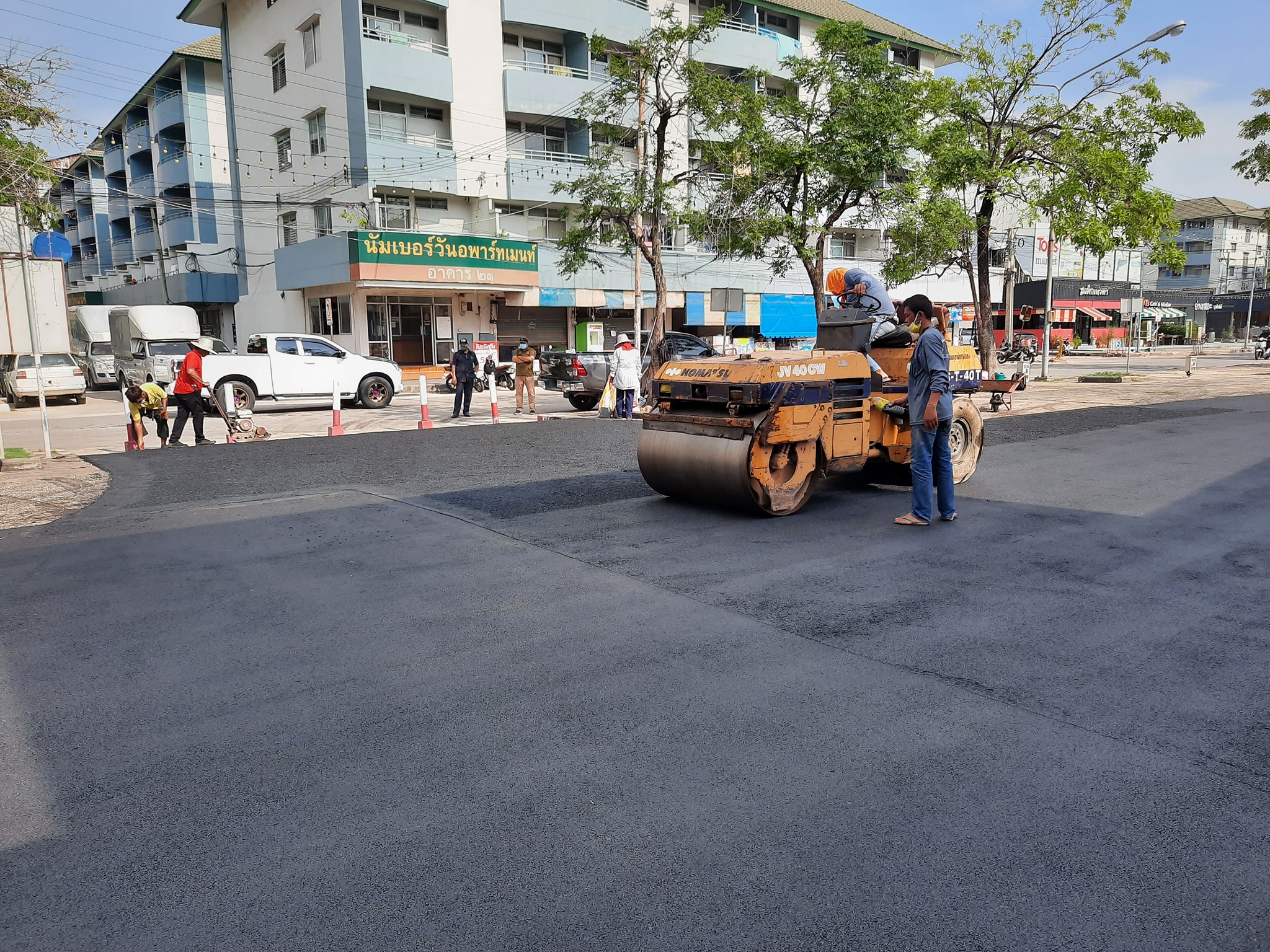 ปูยางแอสฟัลท์ถนนรามคำแหง 2 ซอย 23 ช่วงที่ 2 - รูปที่ 8